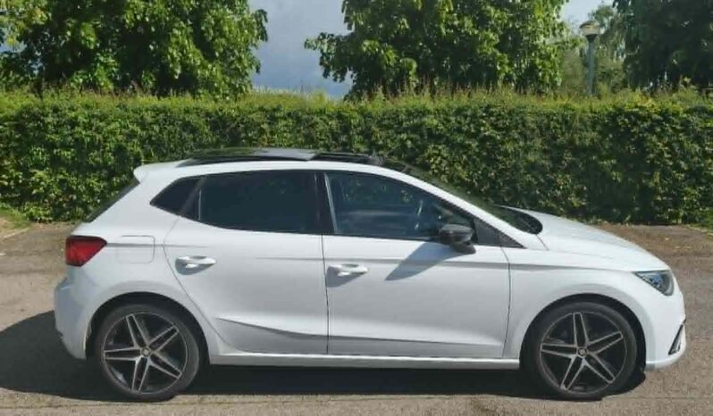 
SEAT Ibiza finition FR V 1.0 TSI 116 ch boîte automatique full									