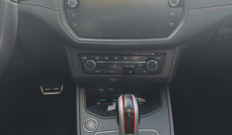 
SEAT Ibiza finition FR V 1.0 TSI 116 ch boîte automatique full									