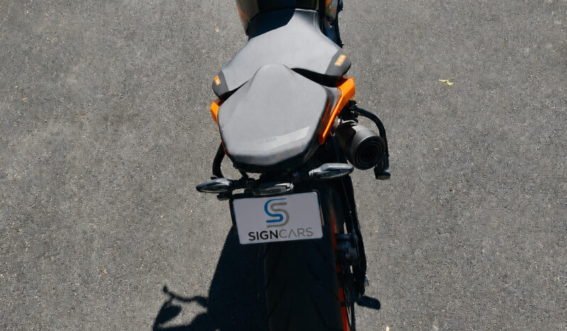 
KTM 890 Duke GP – 115 ch – 2023 – 3 550 km full									