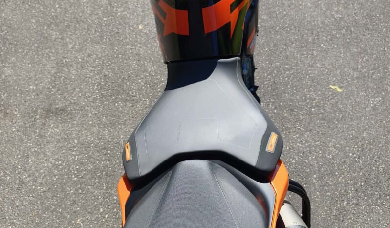 
KTM 890 Duke GP – 115 ch – 2023 – 3 550 km full									