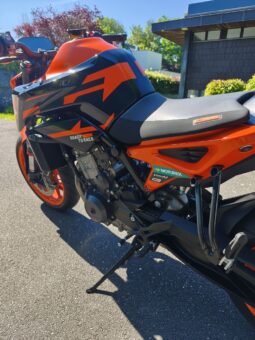 KTM 890 Duke GP – 115 ch – 2023 – 3 550 km full