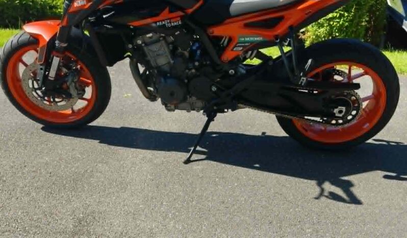 
KTM 890 Duke GP – 115 ch – 2023 – 3 550 km full									