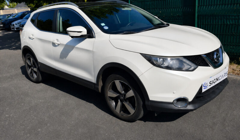
NISSAN Qashqai N-Connecta 1.2 DIG-T 115 ch full									