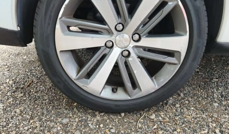 
PEUGEOT 3008 Féline full									
