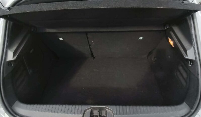 
RENAULT CLIO V Initiale Paris E-Tech Hybrid full									