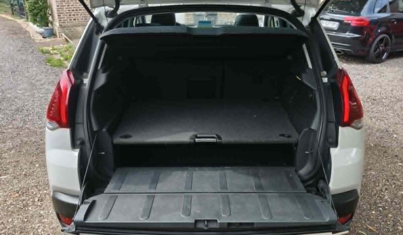 
PEUGEOT 3008 Féline full									