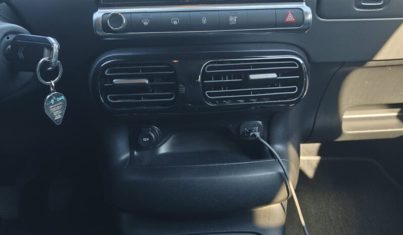 
CITROËN C4 Cactus 110 CH full									