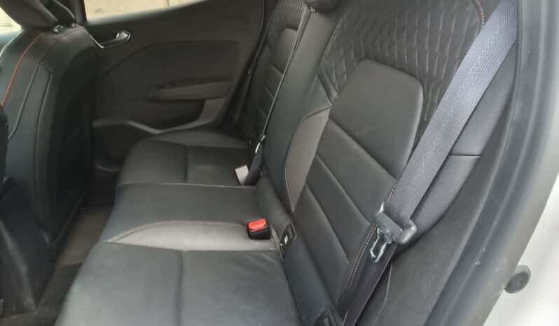 
RENAULT CLIO V Initiale Paris E-Tech Hybrid full									