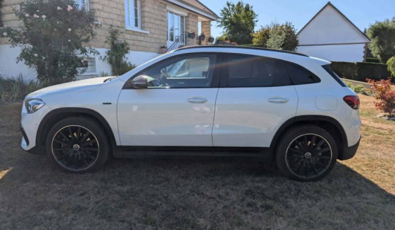 
MERCEDES-BENZ Classe GLA hybride full									