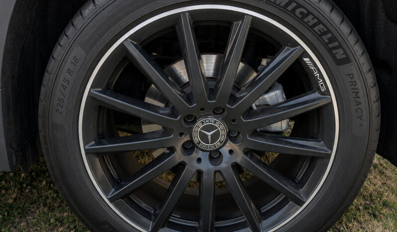 
MERCEDES-BENZ Classe GLA hybride full									