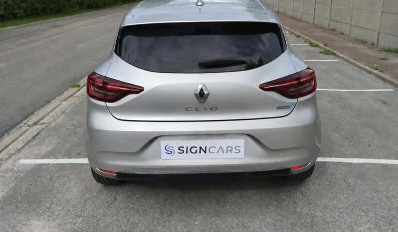 
RENAULT CLIO V Initiale Paris E-Tech Hybrid full									