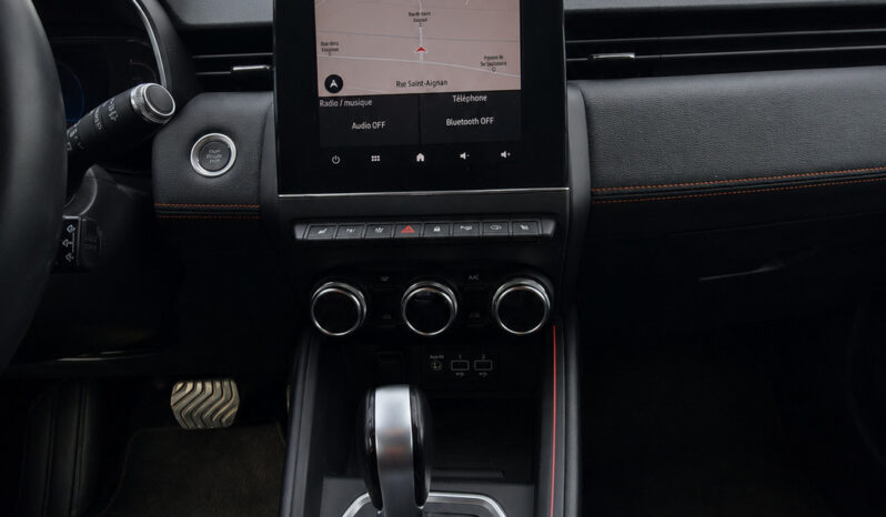 
RENAULT CLIO V Initiale Paris E-Tech Hybrid full									
