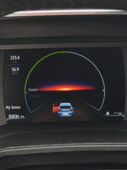 
RENAULT CLIO V Initiale Paris E-Tech Hybrid full									