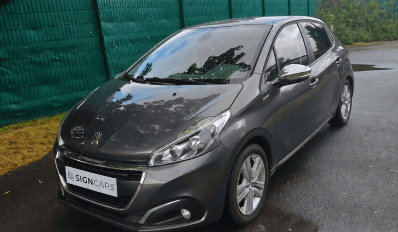 
PEUGEOT 208 Style 82ch full									