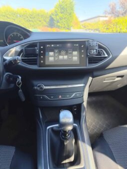 
PEUGEOT 308 Allure 130 CH full									