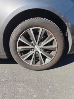 
PEUGEOT 308 Allure 130 CH full									