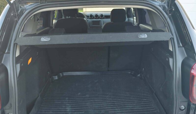 
DACIA DUSTER Blue dCi 115 4×2 Confort full									