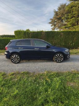 
FIAT TIPO 5 PORTES 1.4 95 ch finition Lounge full									