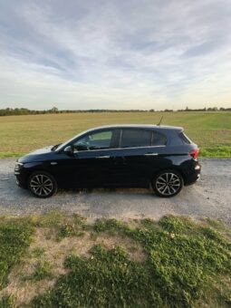 
FIAT TIPO 5 PORTES 1.4 95 ch finition Lounge full									