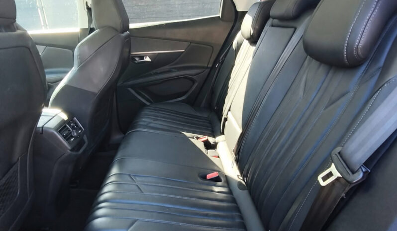 
PEUGEOT 3008 BUSINESS 130ch S&S BVM6 Allure Business full									