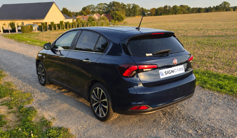 
FIAT TIPO 5 PORTES 1.4 95 ch finition Lounge full									