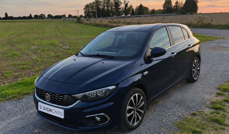 
FIAT TIPO 5 PORTES 1.4 95 ch finition Lounge full									