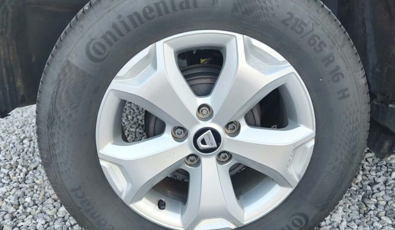 
DACIA DUSTER Blue dCi 115 4×2 Confort full									