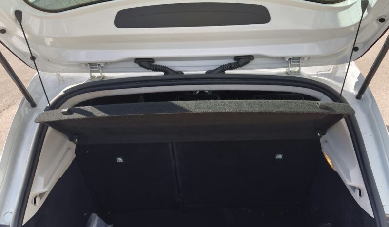 
OPEL CORSA COLOR EDITION – MOTEUR À CHAÎNE full									