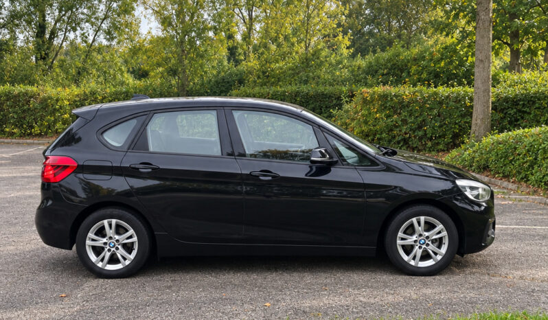 
BMW SÉRIE 2 finition Business full									