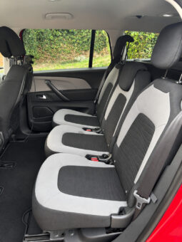 
CITROEN C4 e-HDi 115 Millenium ETG6 full									